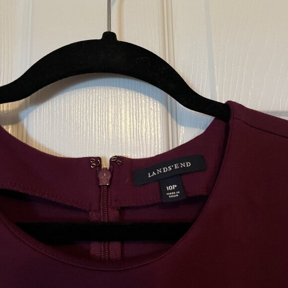 Lands End Dress Womens Sz 10 Ponte Knit Sleeveless Back Zip Sheath BURGUNDY WINE - Picture 4 of 5